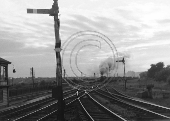 Crosti 9f passing through Mangotsfield Station 1960ss